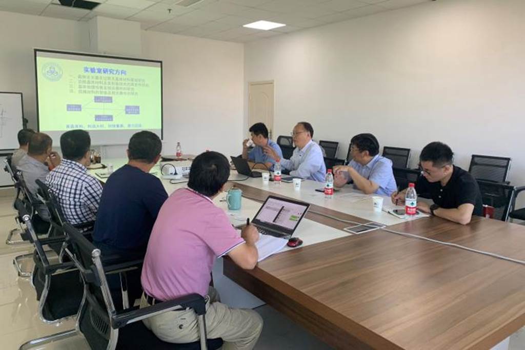 访问山东有研半导体材料有限公司.jpg 访问山东有研半导体材料有限公司.jpg